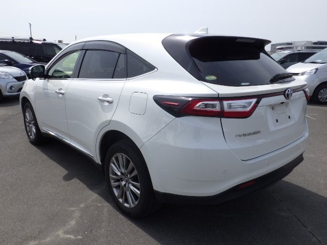 TOYOTA HARRIER 2018 Image 21