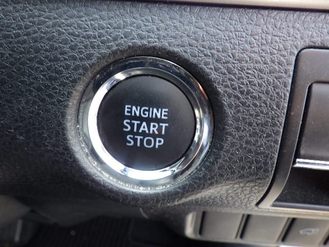 TOYOTA HARRIER 2018 Image 28