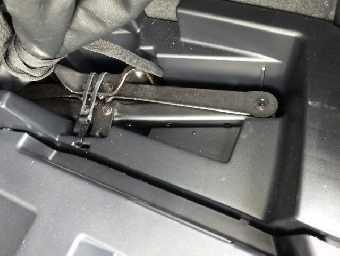 TOYOTA HARRIER 2018 Image 27