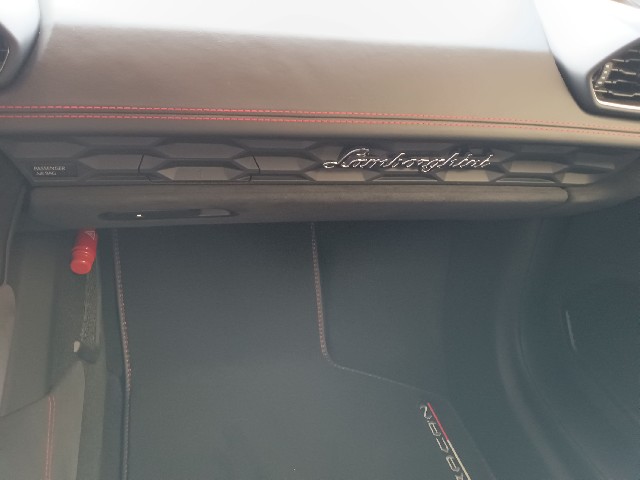 LAMBORGHINI HURACAN 2017 Image 63