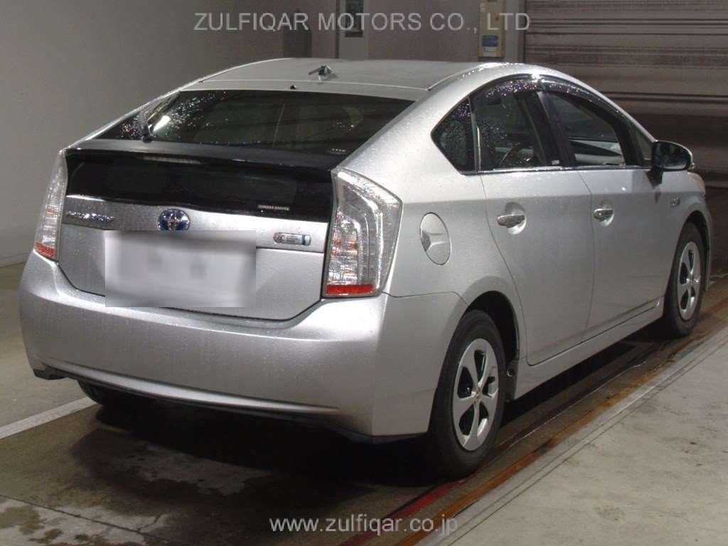 TOYOTA PRIUS PHV 2012 Image 2