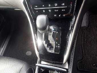 TOYOTA HARRIER 2019 Image 12