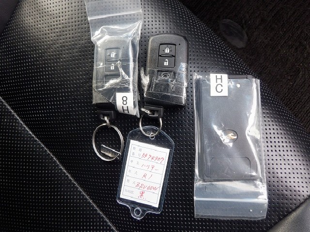 TOYOTA HARRIER 2019 Image 19