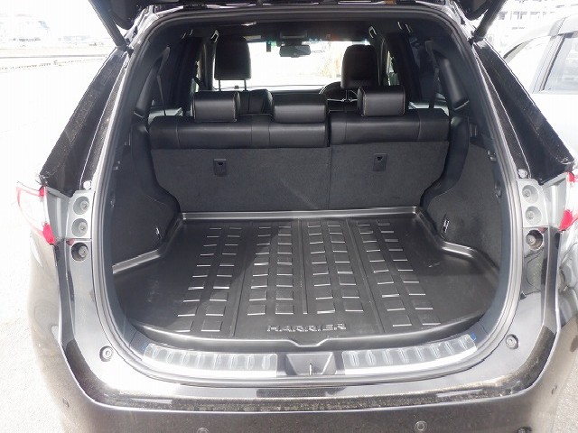 TOYOTA HARRIER 2019 Image 22