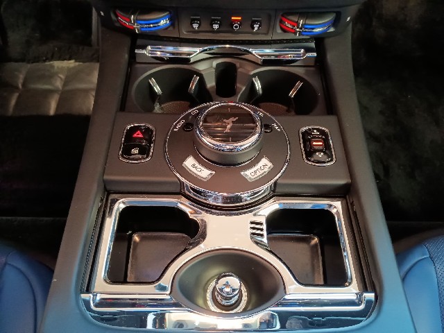 ROLLS ROYCE WRAITH 2018 Image 81