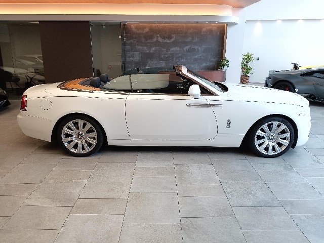 ROLLS ROYCE DAWN 2016 Image 20