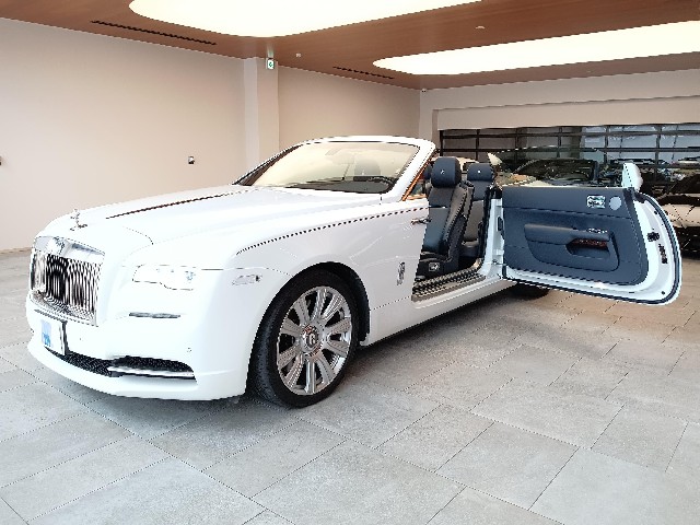 ROLLS ROYCE DAWN 2016 Image 25