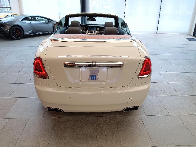 ROLLS ROYCE DAWN 2016 Image 32