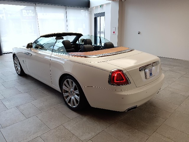 ROLLS ROYCE DAWN 2016 Image 35