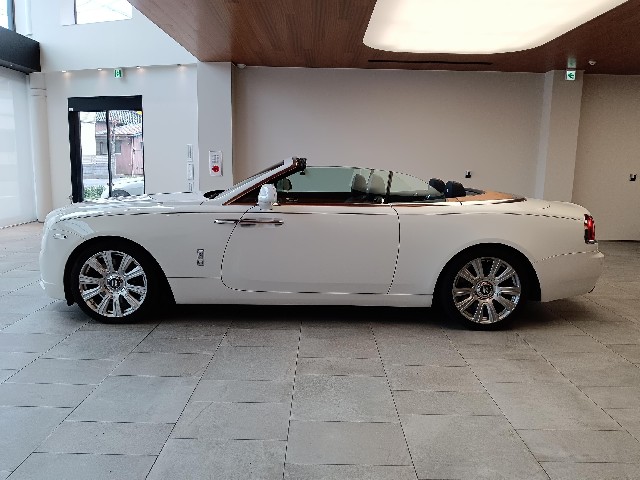 ROLLS ROYCE DAWN 2016 Image 40