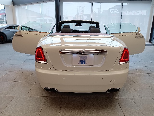 ROLLS ROYCE DAWN 2016 Image 43