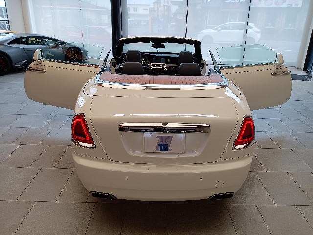 ROLLS ROYCE DAWN 2016 Image 44