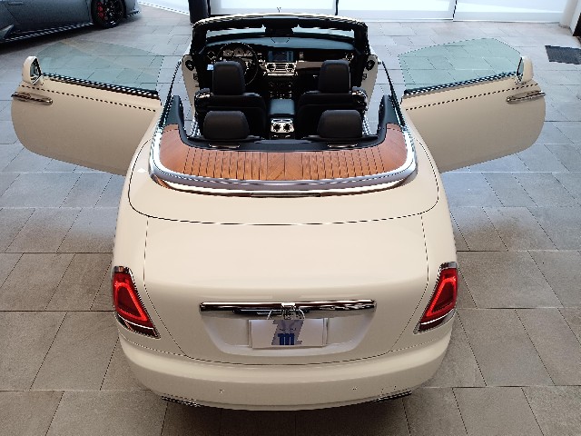 ROLLS ROYCE DAWN 2016 Image 49
