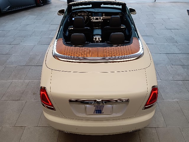 ROLLS ROYCE DAWN 2016 Image 51