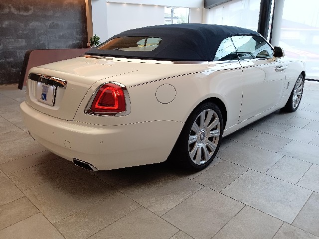 ROLLS ROYCE DAWN 2016 Image 74