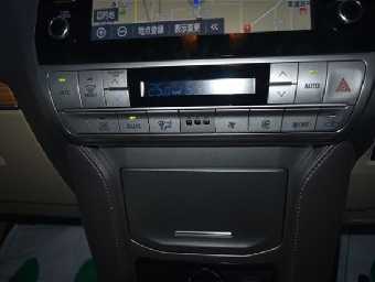 TOYOTA LAND CRUISER PRADO 2023 Image 12