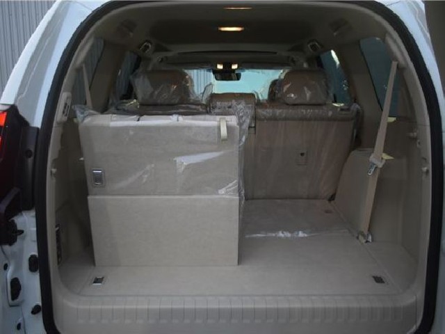 TOYOTA LAND CRUISER PRADO 2023 Image 24