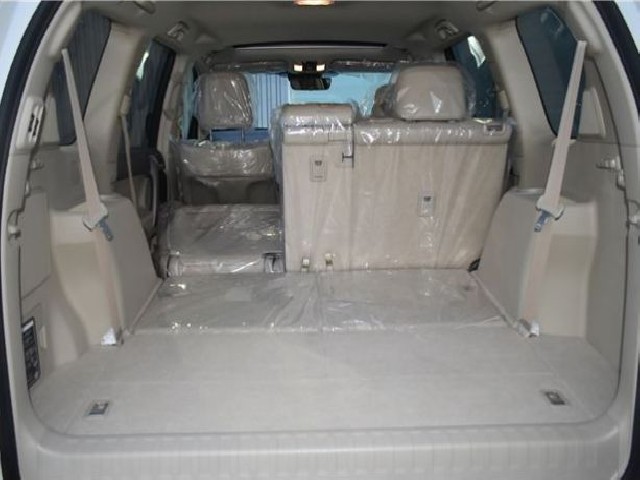 TOYOTA LAND CRUISER PRADO 2023 Image 26