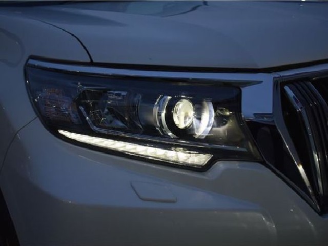 TOYOTA LAND CRUISER PRADO 2023 Image 28