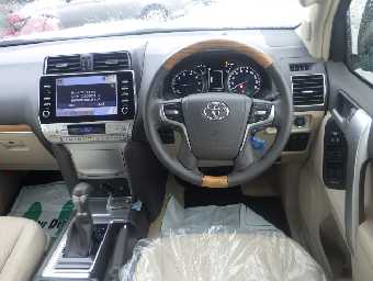 TOYOTA LAND CRUISER PRADO 2023 Image 26