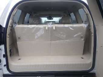 TOYOTA LAND CRUISER PRADO 2023 Image 30