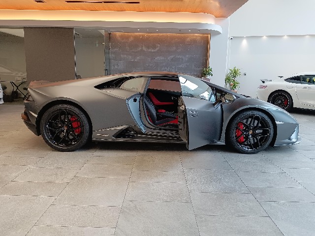 LAMBORGHINI HURACAN 2022 Image 19