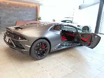 LAMBORGHINI HURACAN 2022 Image 16