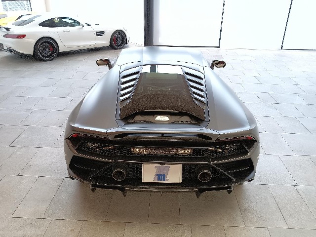 LAMBORGHINI HURACAN 2022 Image 30