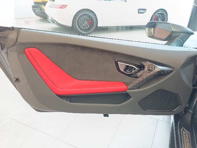 LAMBORGHINI HURACAN 2022 Image 46