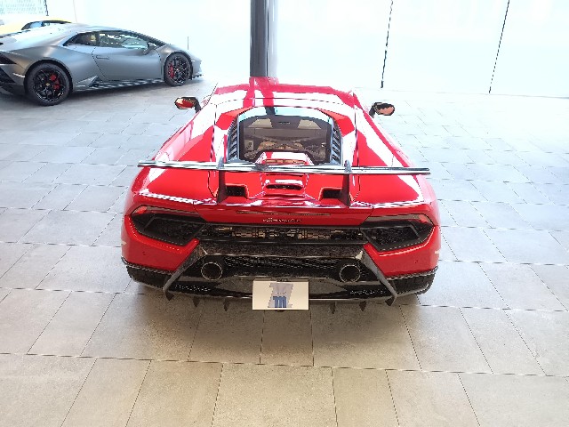 LAMBORGHINI HURACAN 2019 Image 30