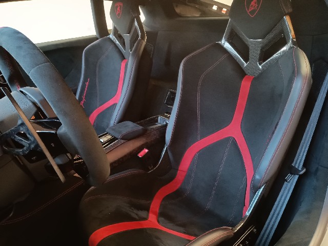 LAMBORGHINI HURACAN 2019 Image 49