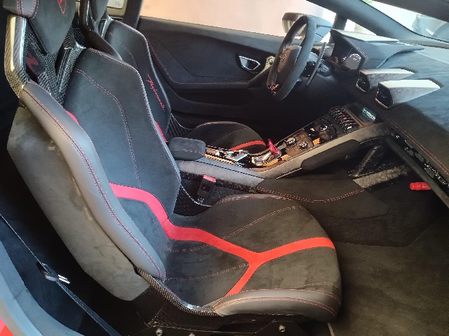 LAMBORGHINI HURACAN 2019 Image 53