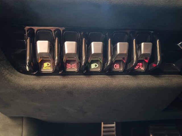 LAMBORGHINI HURACAN 2019 Image 65