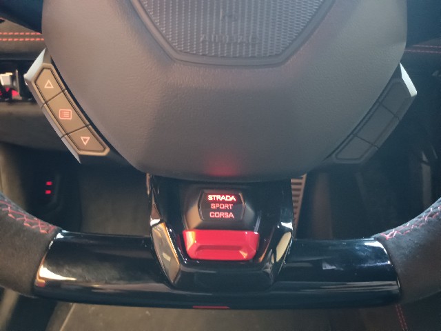 LAMBORGHINI HURACAN 2019 Image 67