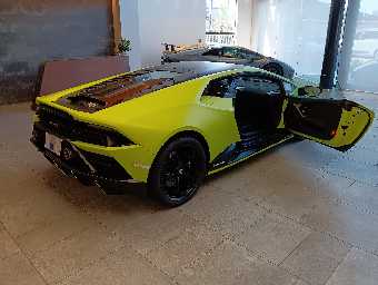 LAMBORGHINI HURACAN 2021 Image 17