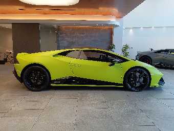 LAMBORGHINI HURACAN 2021 Image 10