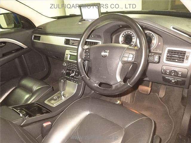 VOLVO XC70 2009 Image 3