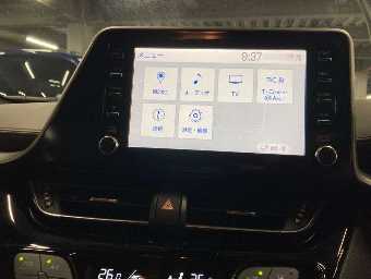 TOYOTA C-HR 2020 Image 8