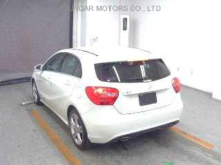 MERCEDES BENZ A CLASS 2013 Image 2