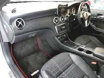 MERCEDES BENZ A CLASS 2013 Image 3