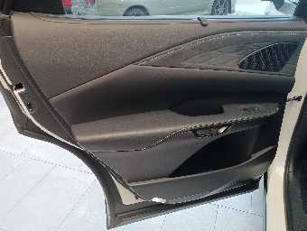 LEXUS RX 2023 Image 32