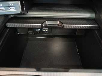 LEXUS RX 2023 Image 45