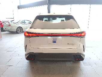 LEXUS RX 2023 Image 8