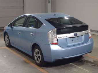 TOYOTA PRIUS PHV 2013 Image 4