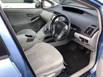 TOYOTA PRIUS PHV 2013 Image 5