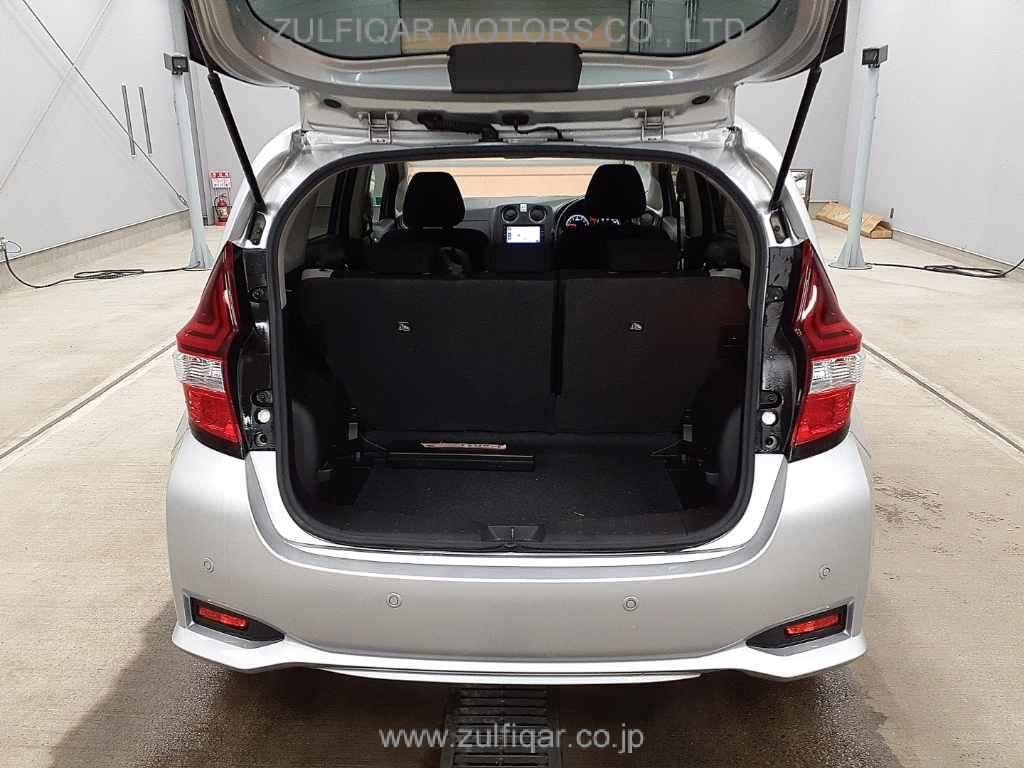 NISSAN NOTE 2019 Image 11