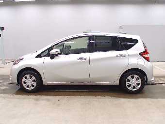 NISSAN NOTE 2019 Image 4