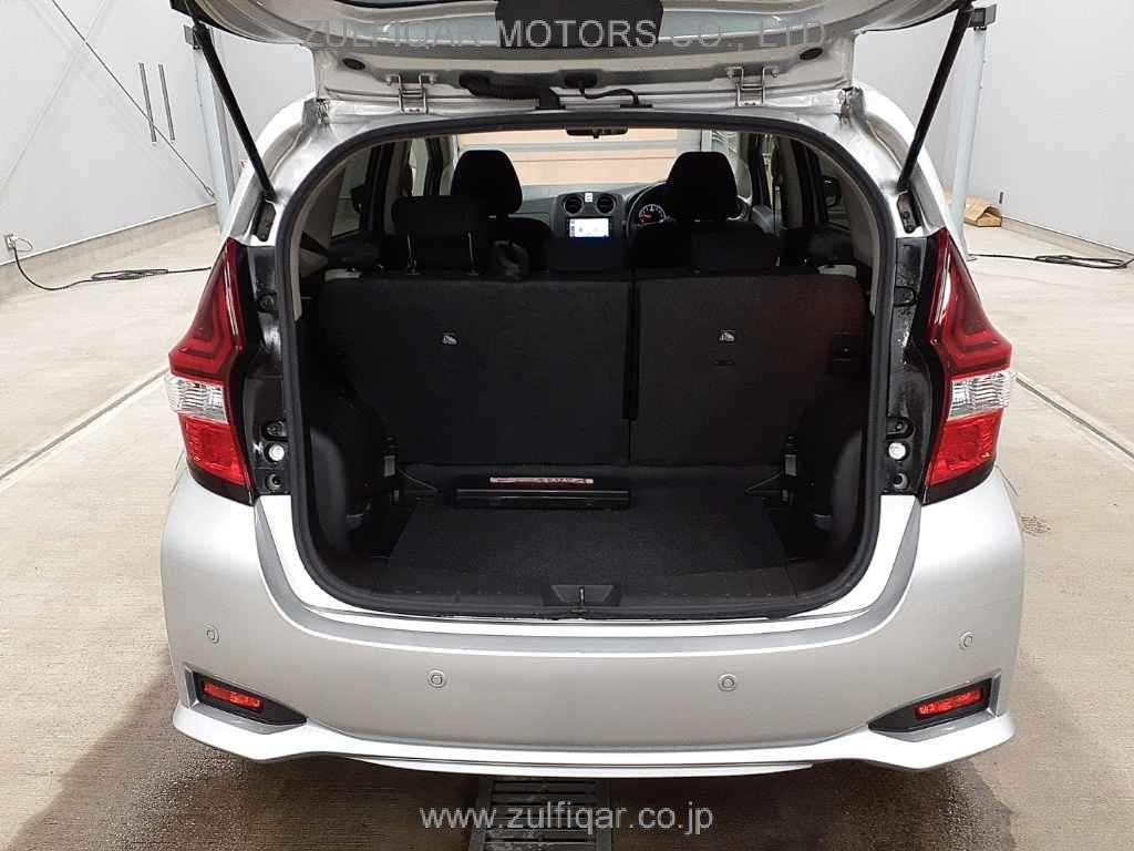 NISSAN NOTE 2019 Image 11
