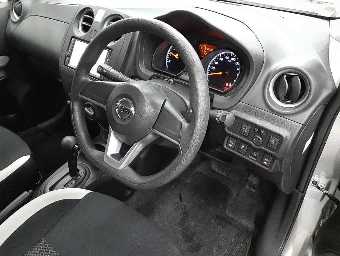 NISSAN NOTE 2019 Image 7