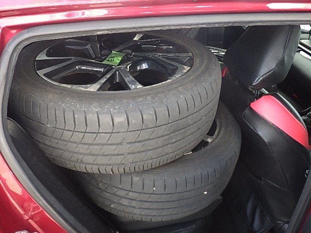 TOYOTA C-HR 2017 Image 19